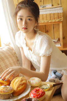 女上